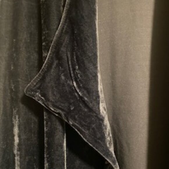 Draped in Velvet Duster Open Cardigan - Picture 3 of 7